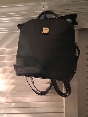 dooney and bourke patent leather pod backpack & Women's Pebble Grain Zip in Caribbean Blue Effortlessly Cool Crafted from lightweight Italian nylon fabric Dooney and bourke parasole -